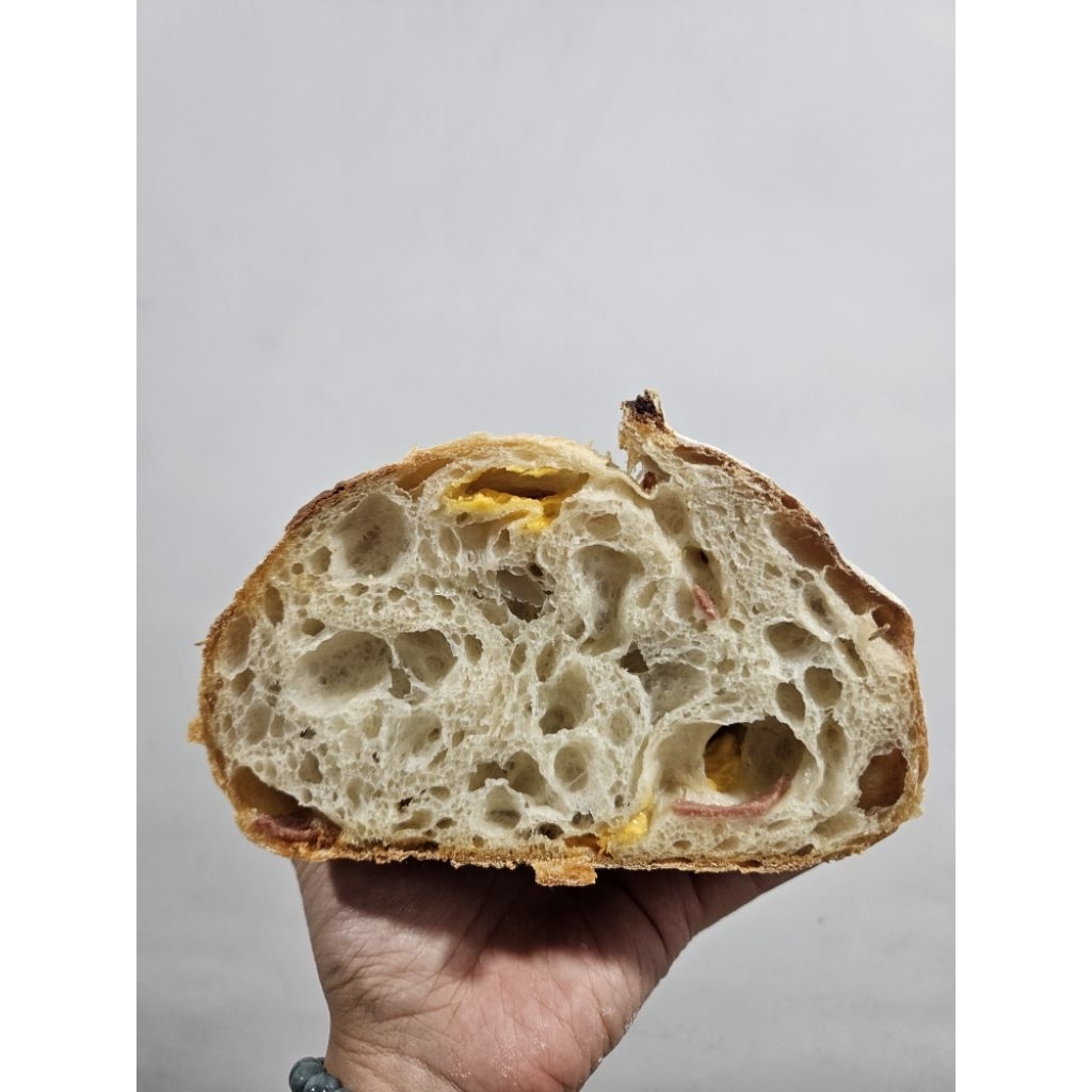 

Sourdough Bread Ham and Chesee Full Loaf / Country bread