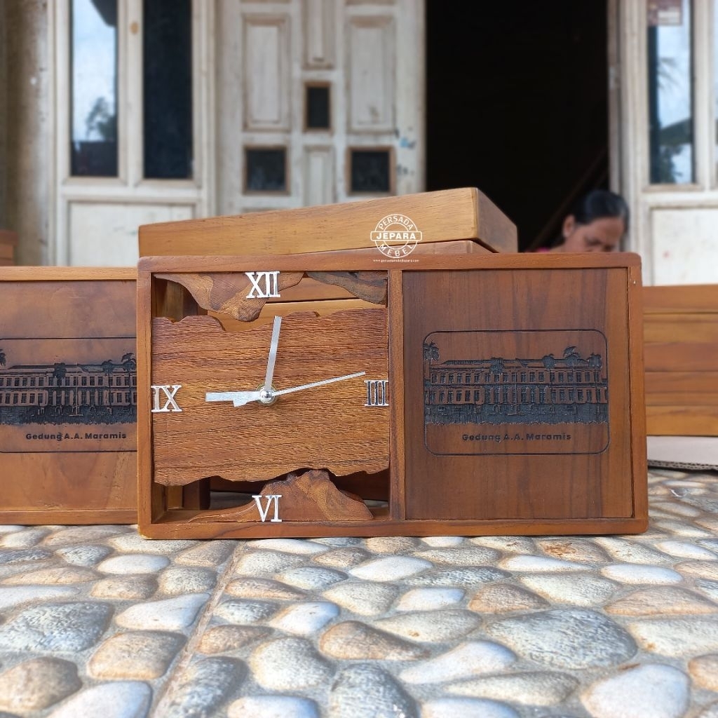 Jam meja custom / Jam meja / Sofenir jam / Sofenir