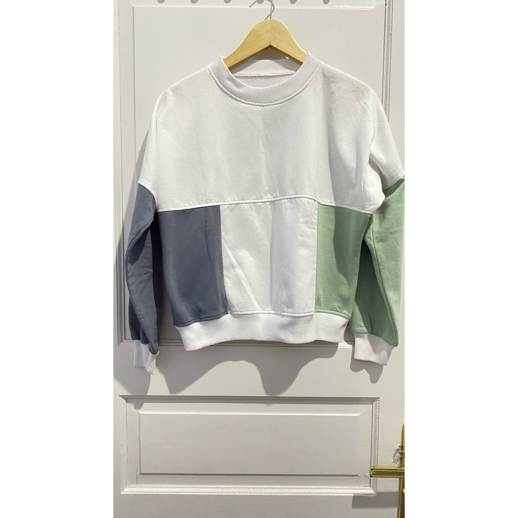 [PRELOVED] Sweater Oversized Candiez Premium Reglan Color Remaja Wanita Korean Style l Fuji Combie /