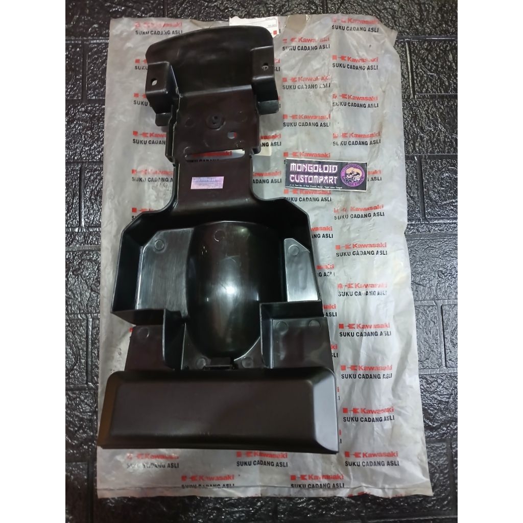 stok lama original bahan tebal toolkit toolbox bagasi tool kit tool box Kawasaki kaze