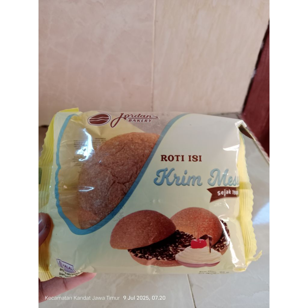 

Jordan Roti isi Krim Meses/Roti Sisir/Roti Tawar/Pinggiran Sisir/Snak murah Camilan Sehat Bergizi