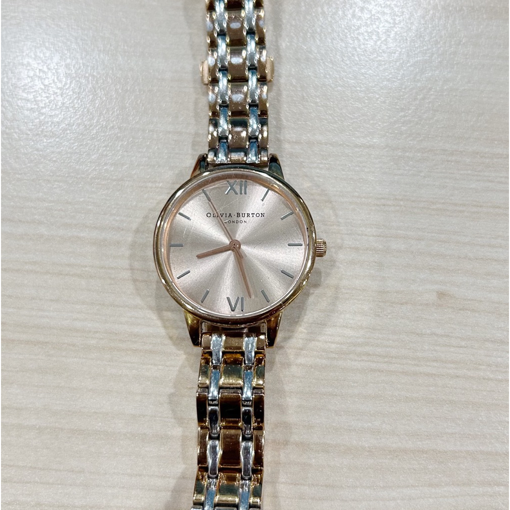 Jam Tangan Wanita Olivia Burton Preloved