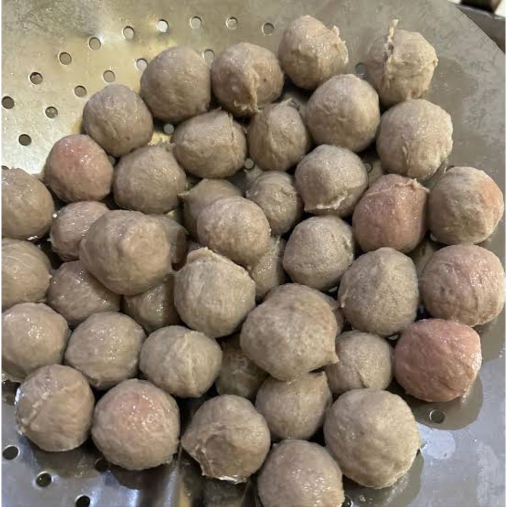

PENTOL BAKSO DAGING SAPI ISI 35 PERBUNGKUS