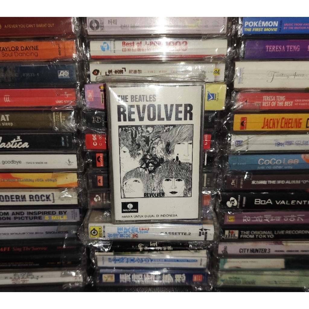 Kaset The Beatles - Hits Singles Eleanor Rigby, Yellow Submarine