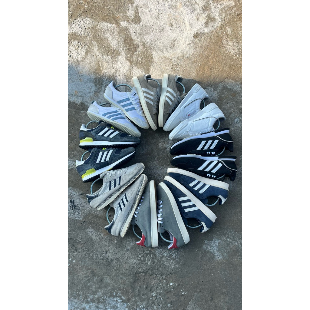 Second shoes original adinda, sepatu garis tiga adidas mix type