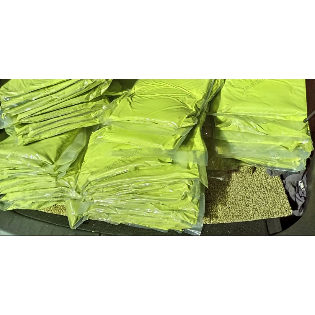 

Bubuk Campuran Minuman Untuk Menambah Energi dan Stamina 1kg Warna Hijau Terang Bubuk Nano Grade S asal Kalimantan