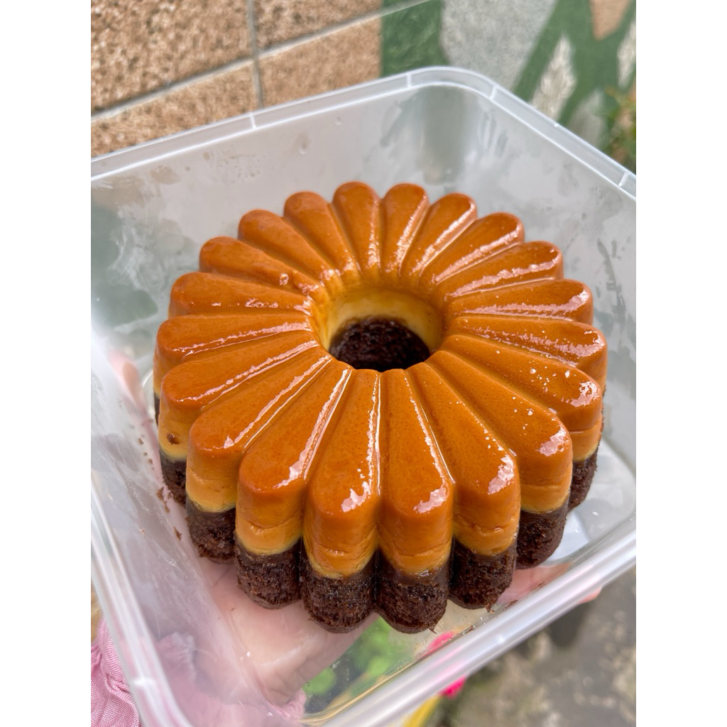 

Brownies Kukus Keju karamel size 15cm