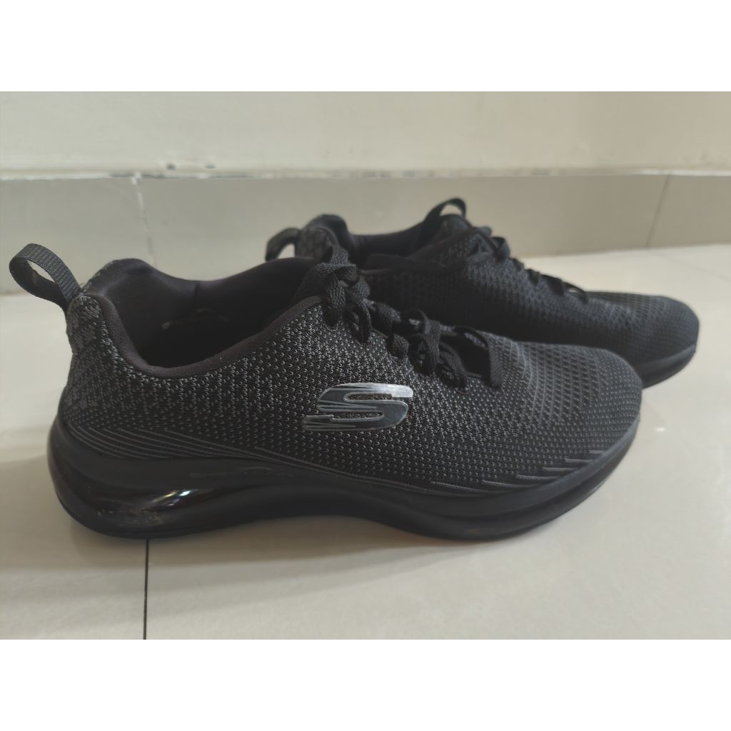 Sepatu skecher memory foam PL