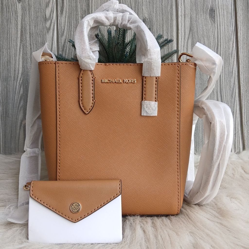 MK bag Vincent Saffiano XS Crossbody Deer