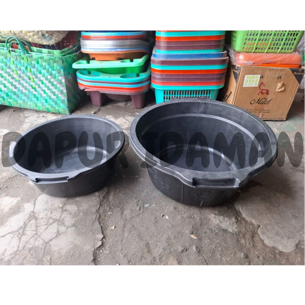 BASKOM ANTI PECAH /BASKOM PLASTIK HITAM PAKAI KUPING UKURAN 45 CM (SEDANG) DAN 53 CM (BESAR)