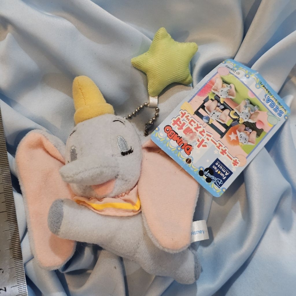 Gantungan Plush Dumbo Tidur Disney  Sega