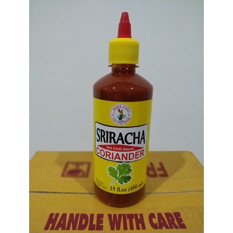 

[oddsolshop] pekanbaru/Sriracha Hot Chilli Sauce Coriander 450ml Saus Cabe Pedas Kemasan Botol Cabai