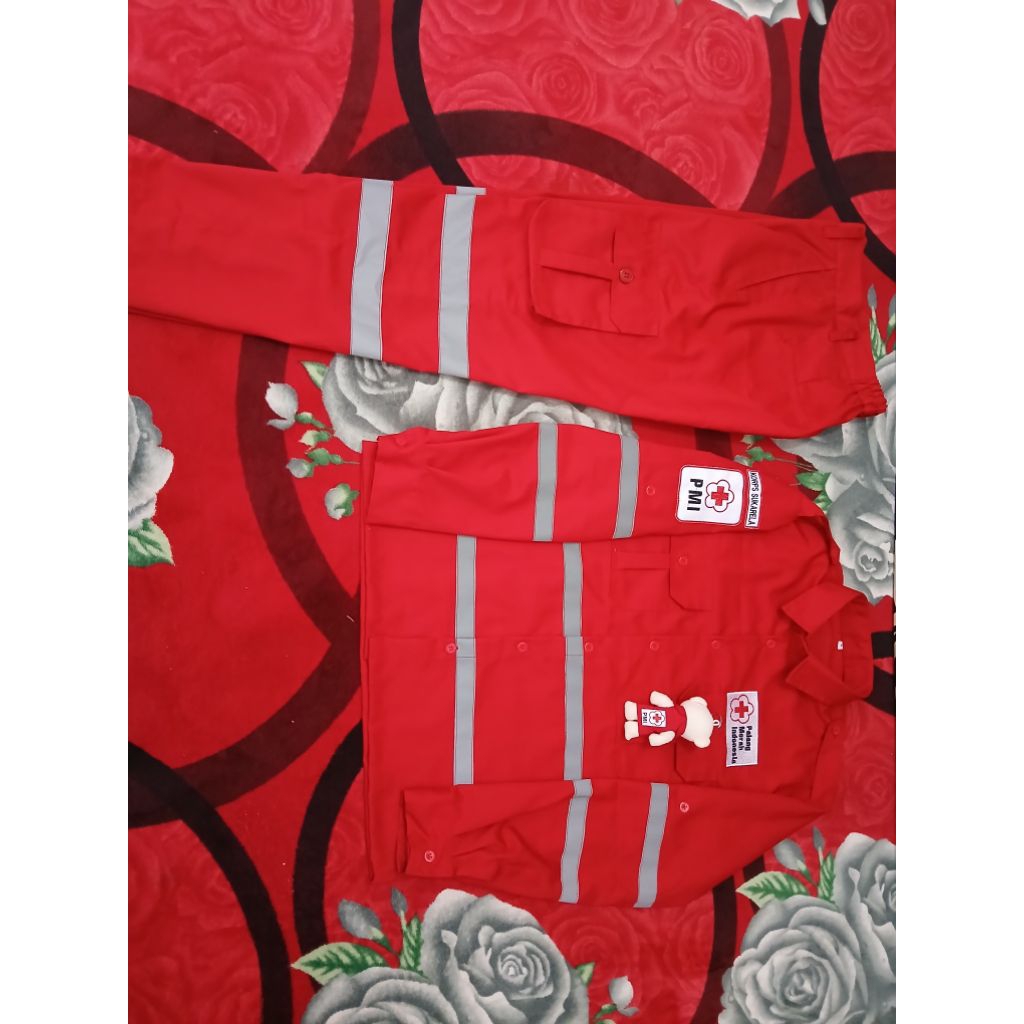 Set baju ambulance PMI