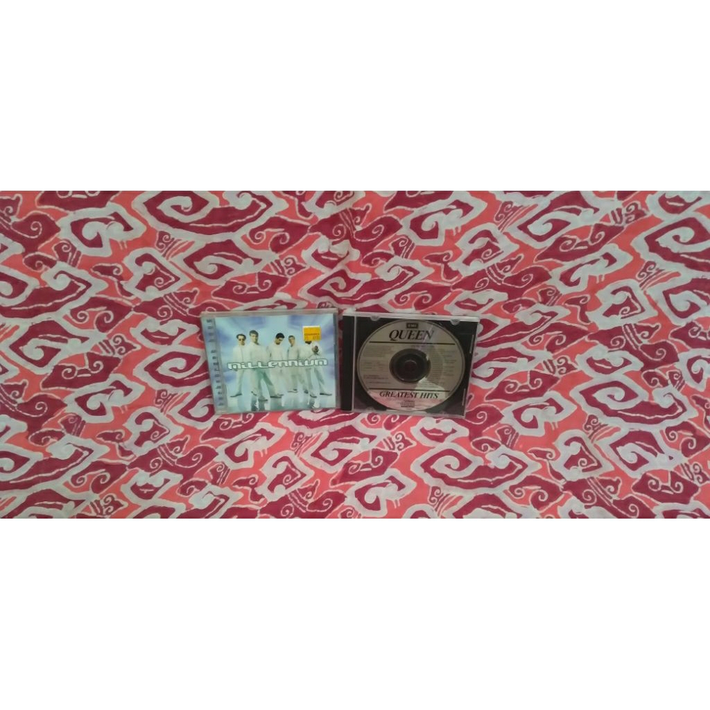 cd import backstreet boys + bonus queen greatest hits