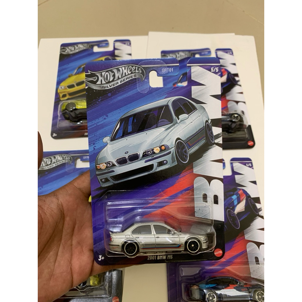 Hot wheels BMW M5 Langka base besi