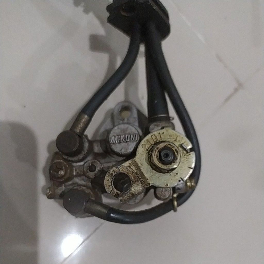 pompa oli MIKUNI satria 2tak RGV 120 RG sport hiu lumba 2ID original