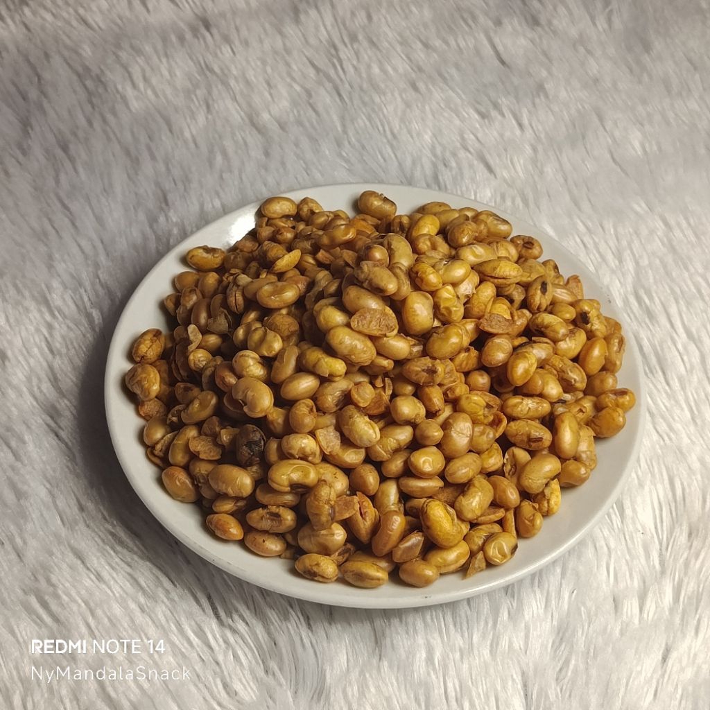 

Kedelai Goreng/Snack Kiloan 1Kg (Free Bubble Wrap)