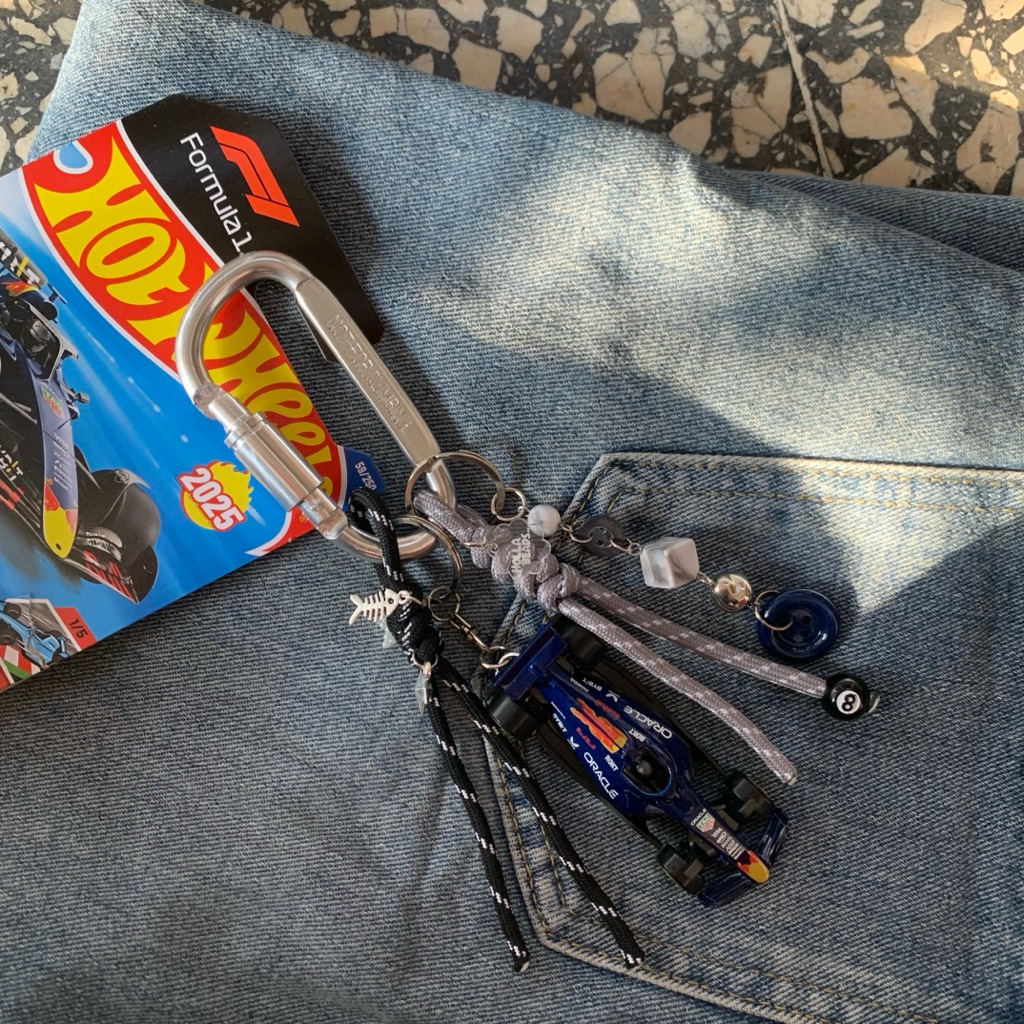 HOTWHEELS FORMULA 1 KEYCHAIN | GANTUNGAN TAS HOTWHEELS F1 RED BULL | GANTUNGAN KUNCI F1 RED BULL BY 