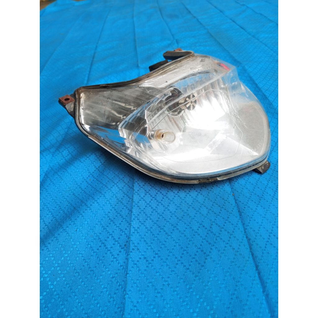 lampu belakang Vixion old original / stoplam belakang Vixion old
