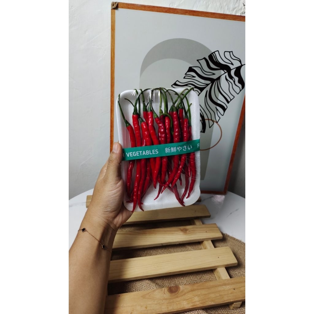 

CABE MERAH KERITING