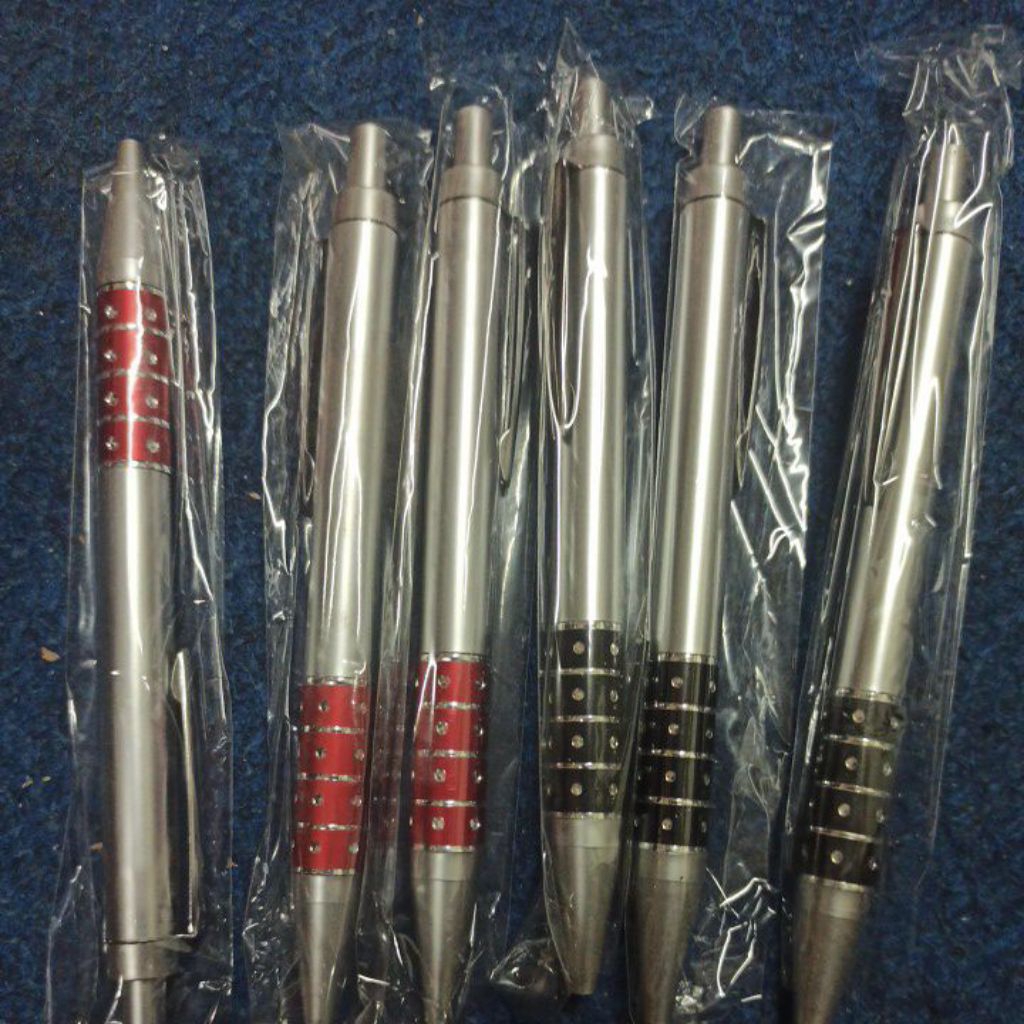

Sale.... Pulpen Plastik Tung2/Ballpoint Plastik Souvenir / Pulpen Promosi