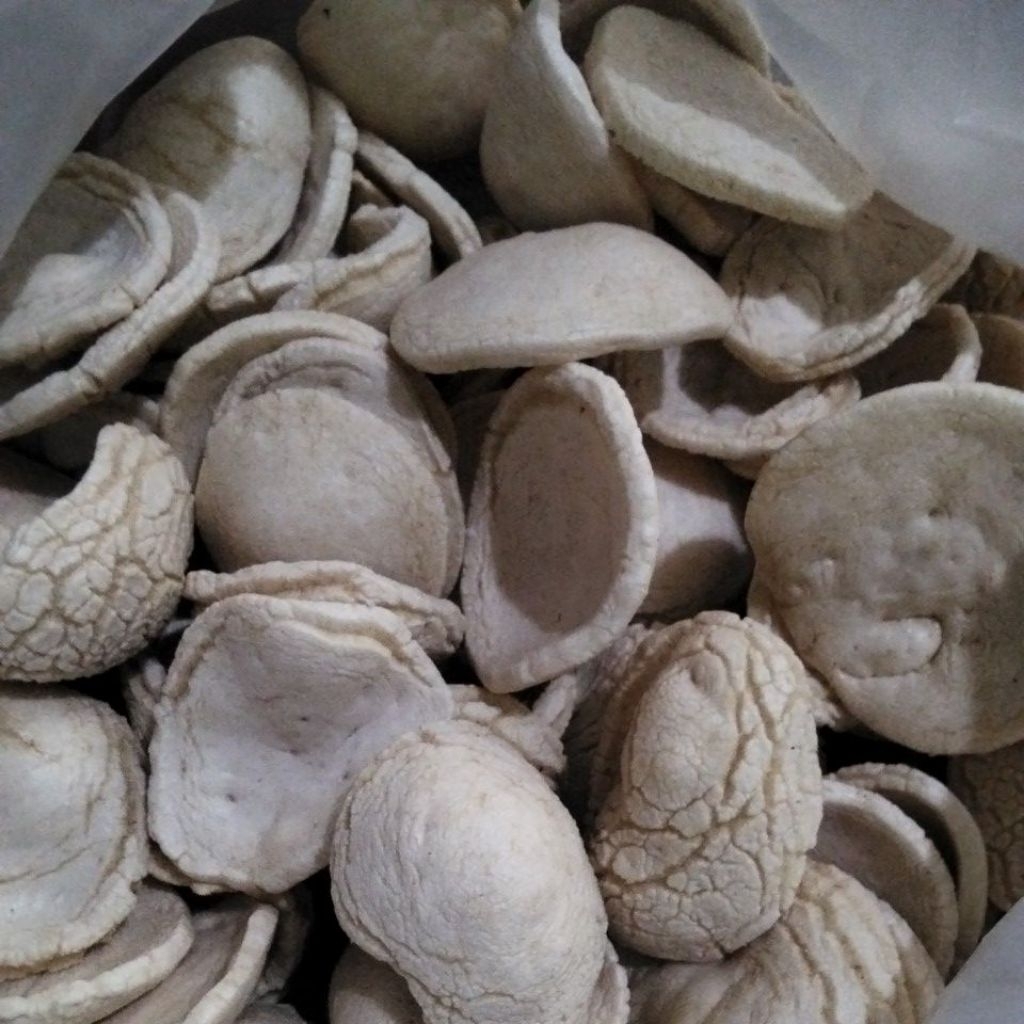 

kerupuk ikan mangkok buat lauk makan atau buat acara enak terasa ikan 250gram