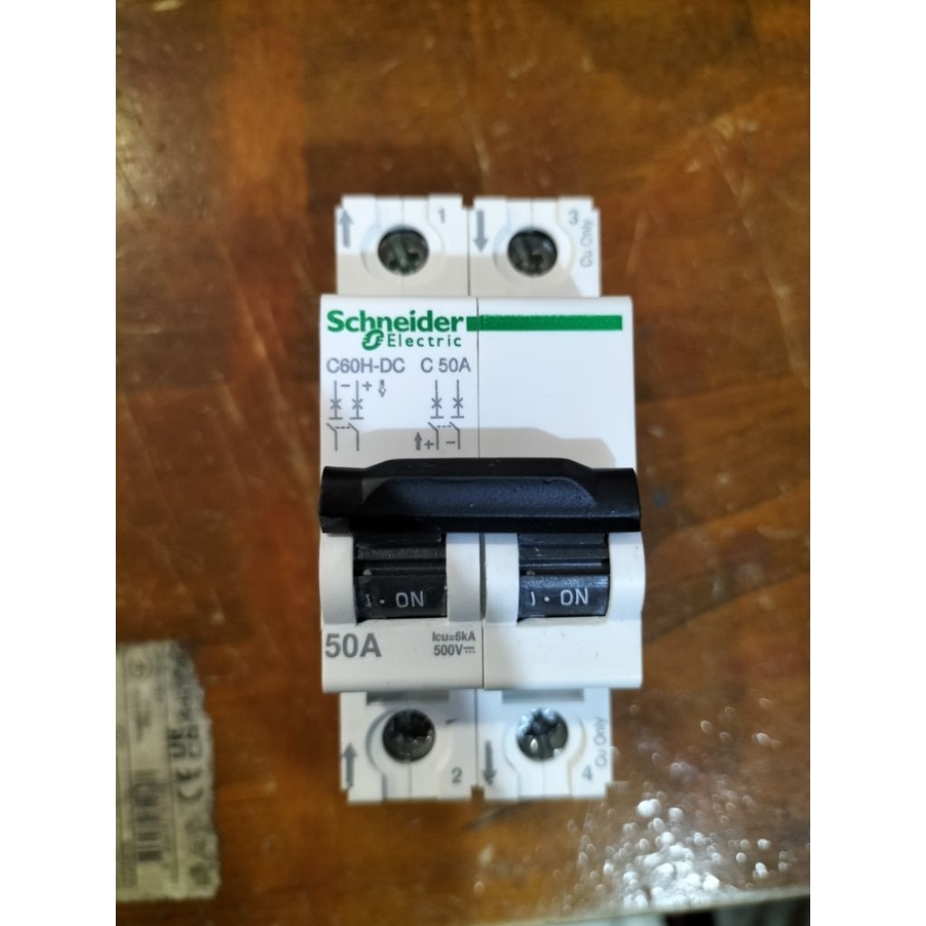 MCB SCHNEIDER C60H-DC 2P-50A
