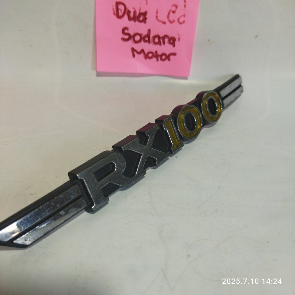 Emblem logo ttup box aki 6 yamaha Rx 100 rx 100 original