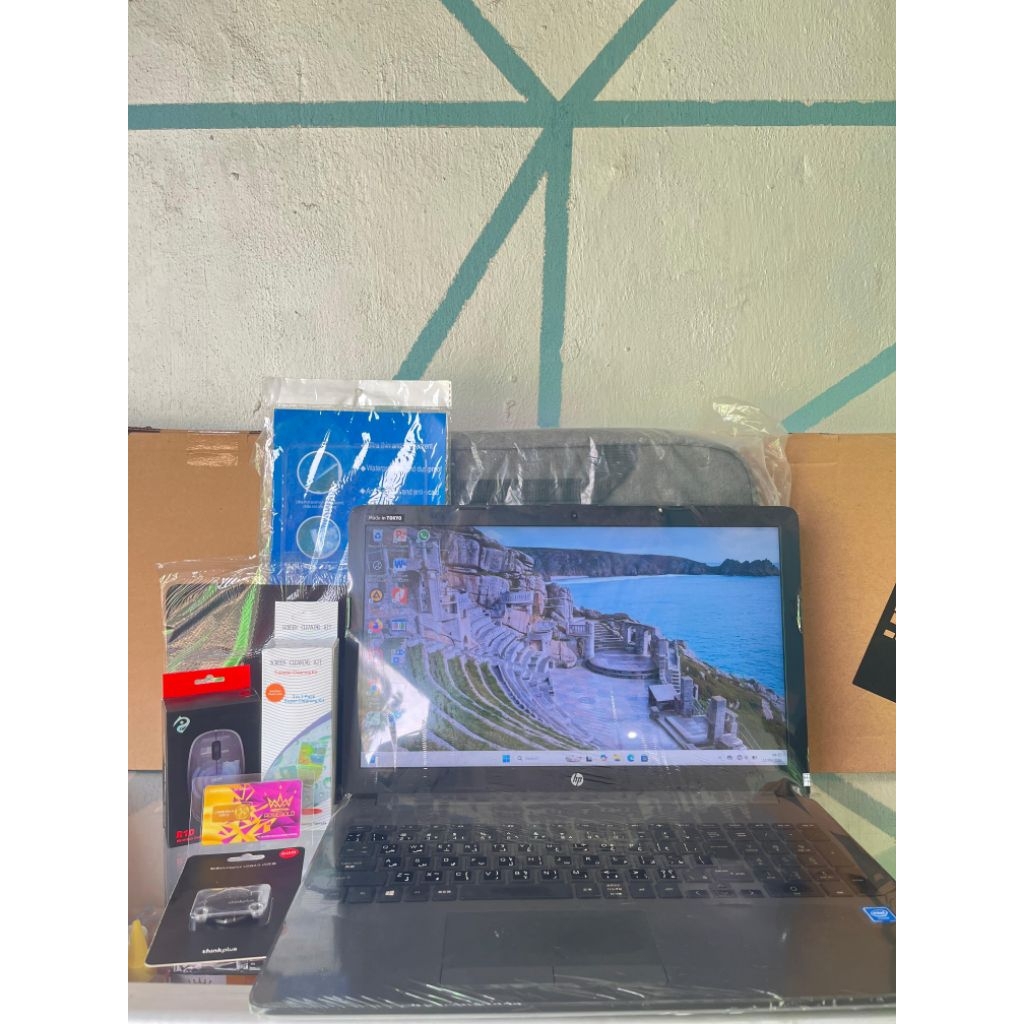 Hp 250 G7 Spek Intel inside/Ram 4/SSD 256 GB.Cocok untuk kantoran dan pelajar