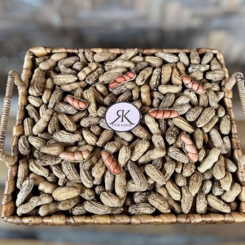 

500Gram Kacang shangrai gurih manis mentes-mentes