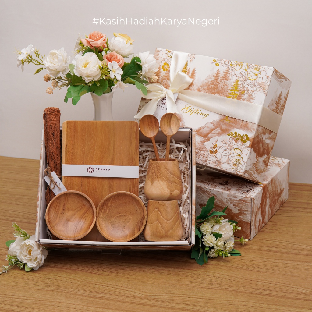 Dekayu - Hampers Kanita 01 | Kado Pernikahan | Kado Ulang Tahun | Kado Wisuda