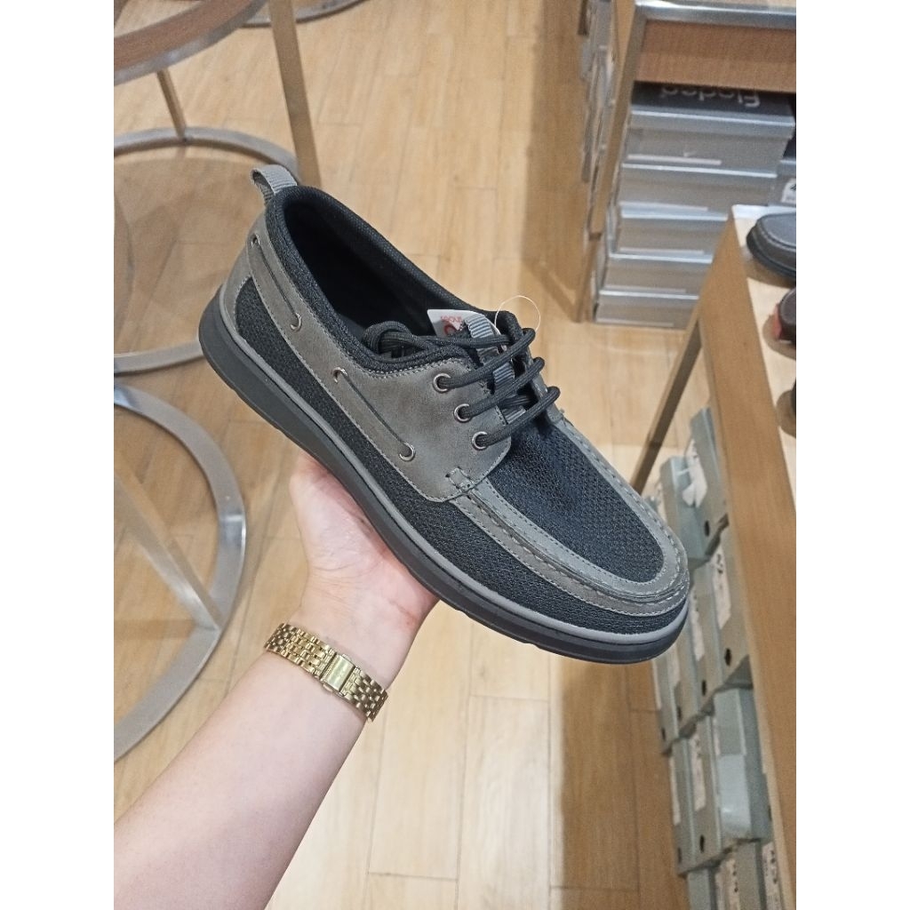 sepatu cowok casual fladeo matahari depstore