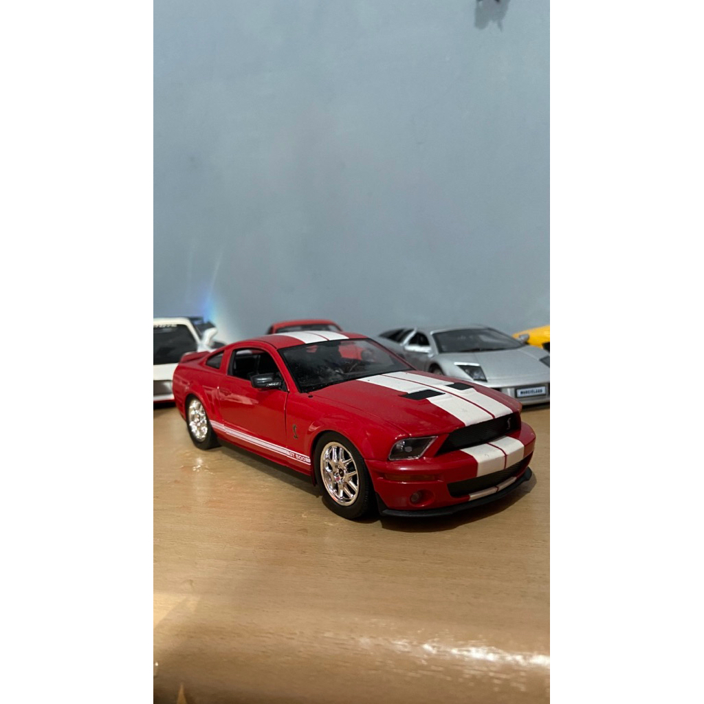diecast skala 24 mustang custom
