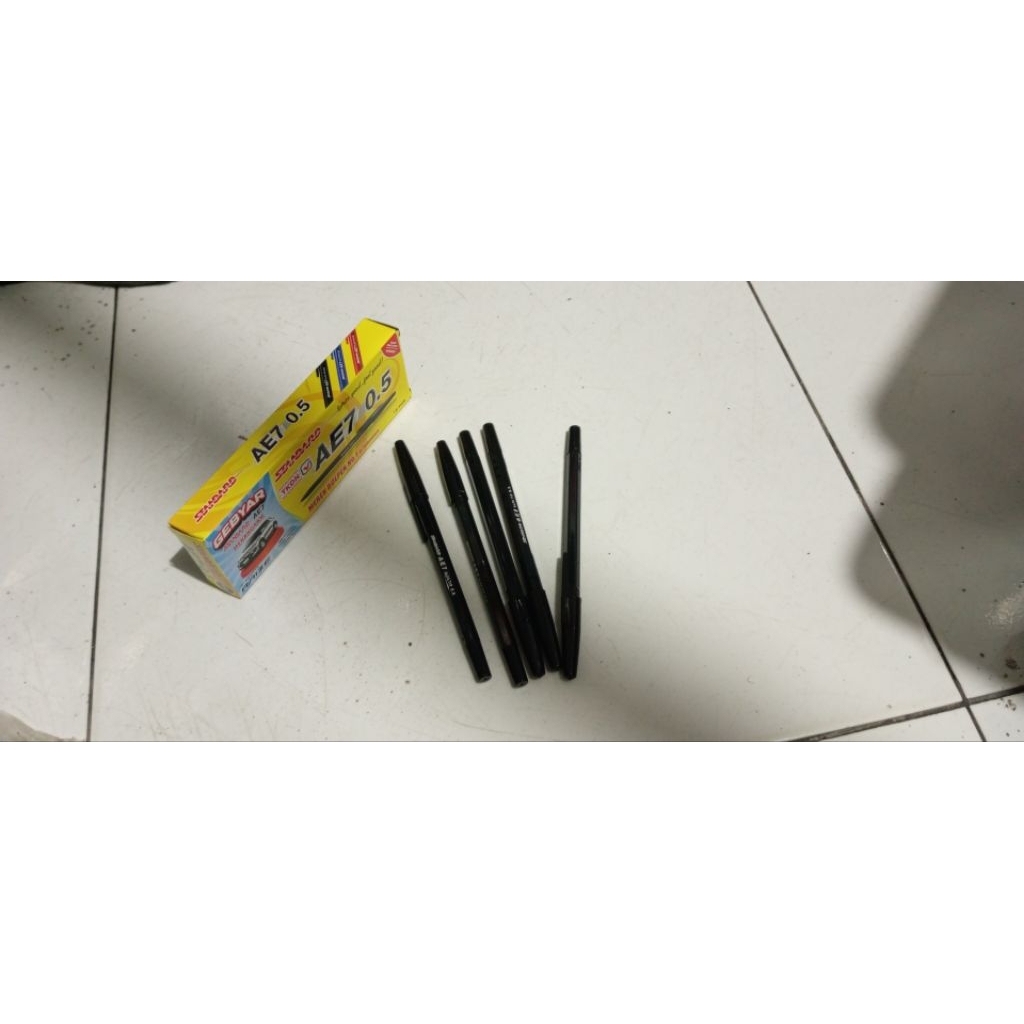 

Pulpen Standard AE7 0,5 Original