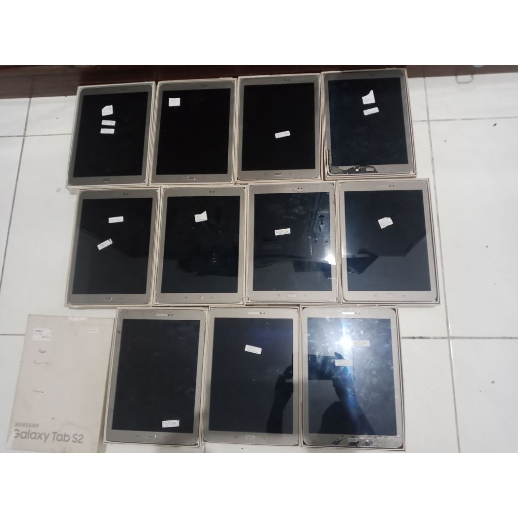 Samsung Tab S2 9.7inch ex Sein mesin normal ya (borongan aja,no ecer )