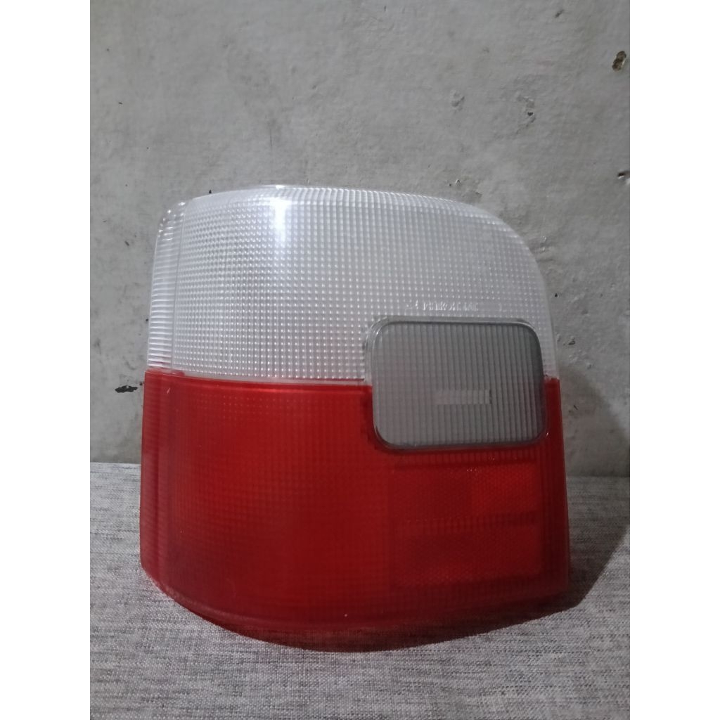 Mika Lampu Belakang Daihatsu Ceria / Mika Stoplamp Daihatsu Ceria Original Kanan only ( RH ) Merk Ic
