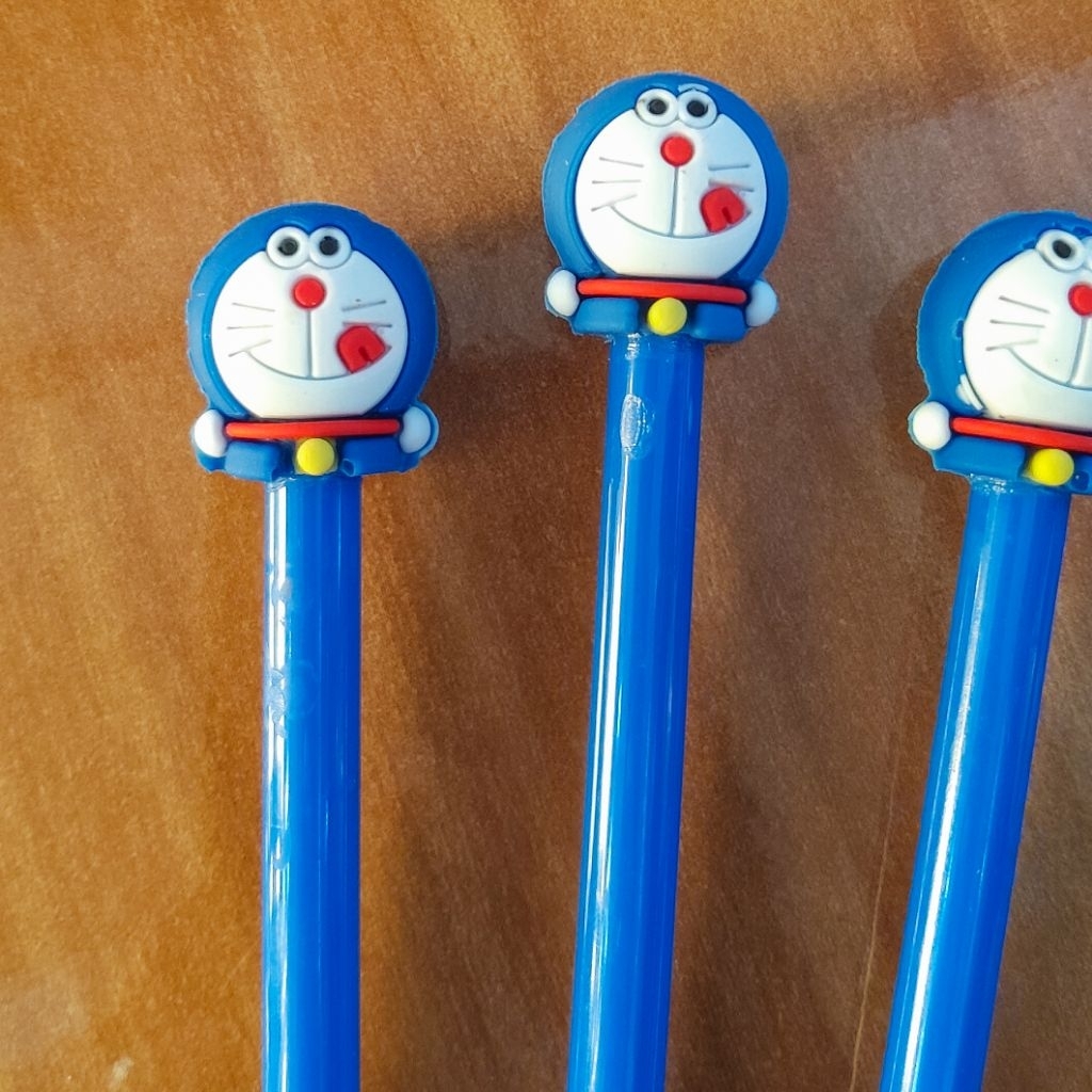 

Pulpen gel DORAEMON