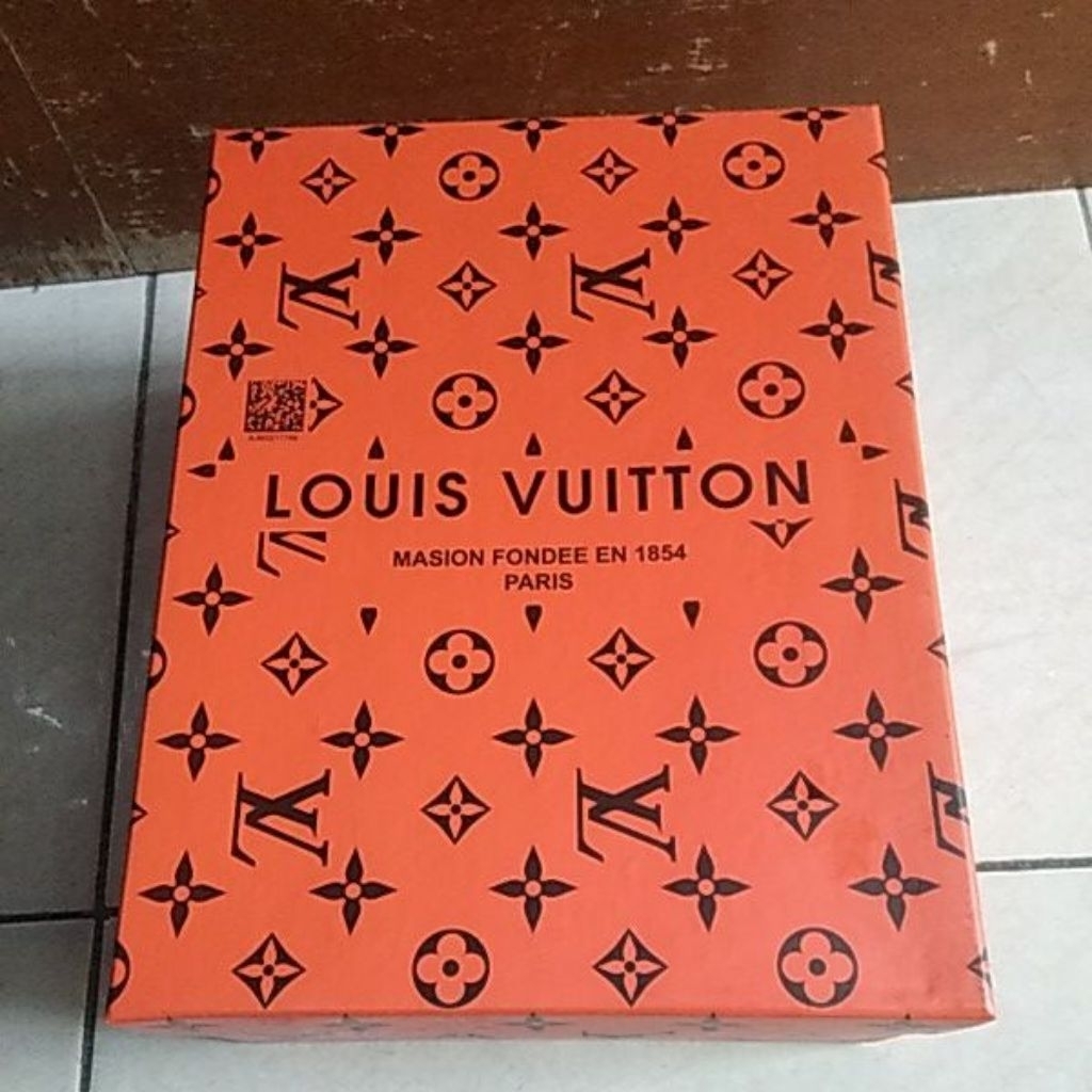 

box packing tas elfi ukuran 27x20x11cm