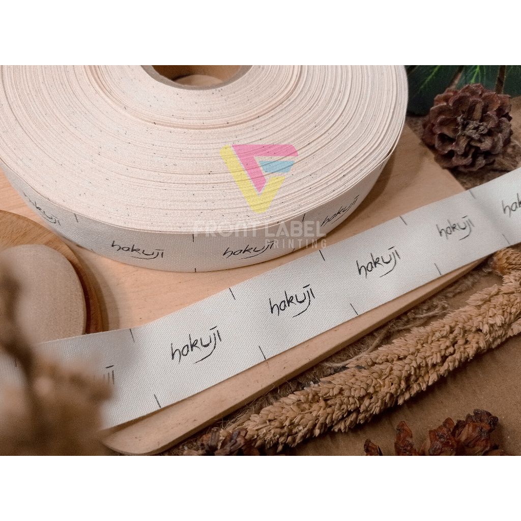 

( 100 meter )LABEL KATUN CUSTOM / LABEL KATUN KREM MURAH / LABEL HIJAB / LABEL BAJU / LABEL NAMA / LABEL MERK