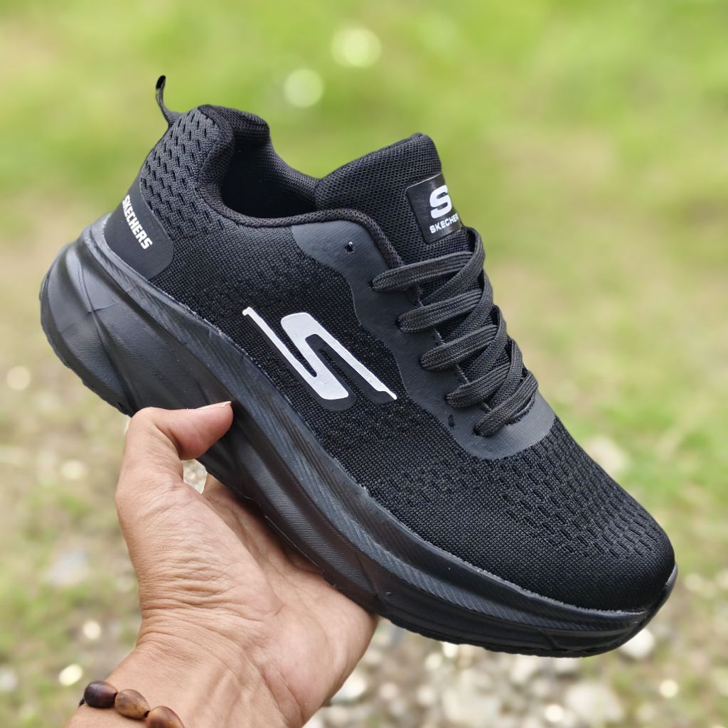Sepatu Olahraga Pria Skecers Size 40-44 Shoes Men Running Gym Spatu Lari