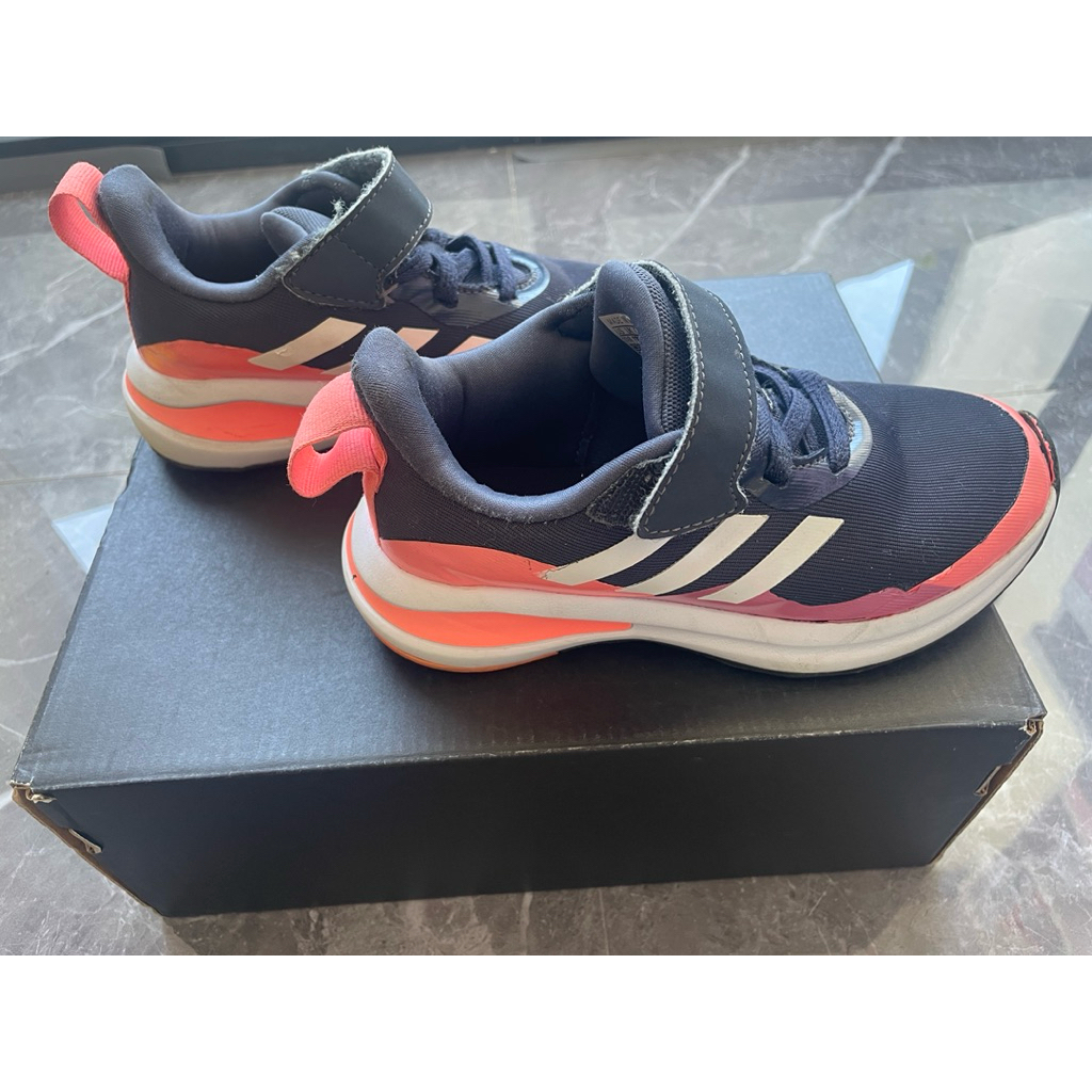 Preloved Sepatu Adidas