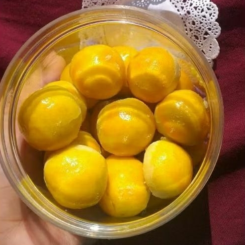 

Kue Nastar Selai Nanas 350gr
