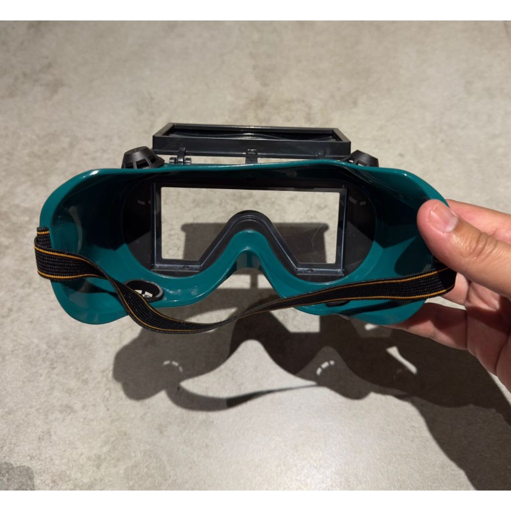 Kacamata Las Buka Tutup KOTAK