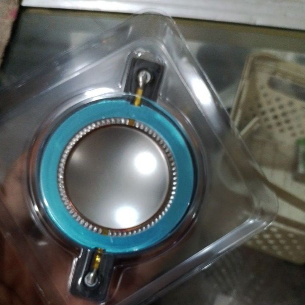 spoll spiker Twitter d4,4