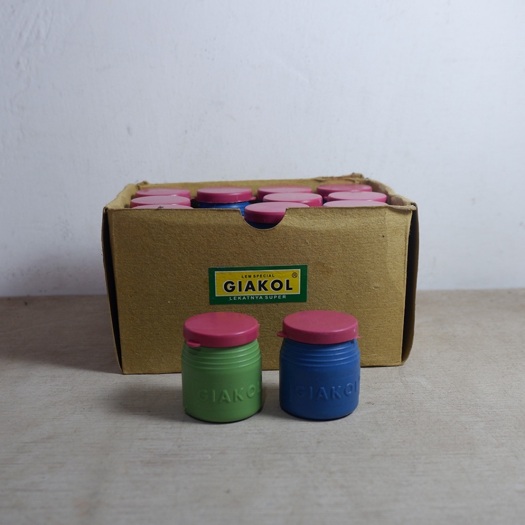 

[6 Pcs] Paket Hemat Lem Kertas Giakol Murah 6 Pcs