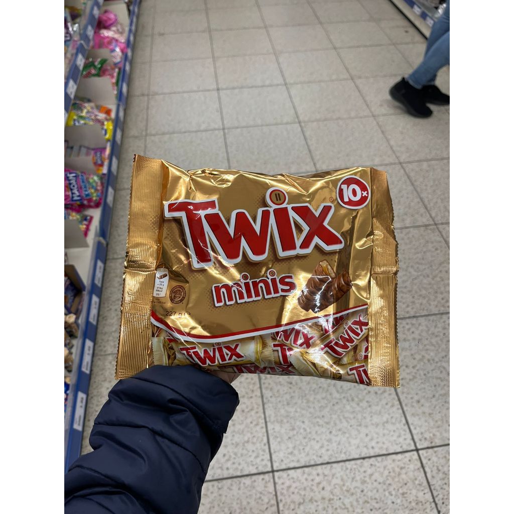 

Coklat TWIX Minis Chocolate Edition 333 Gram