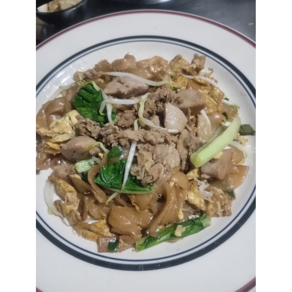 

KWETIAO KWETIAU GORENG SAPI TANPA MSG