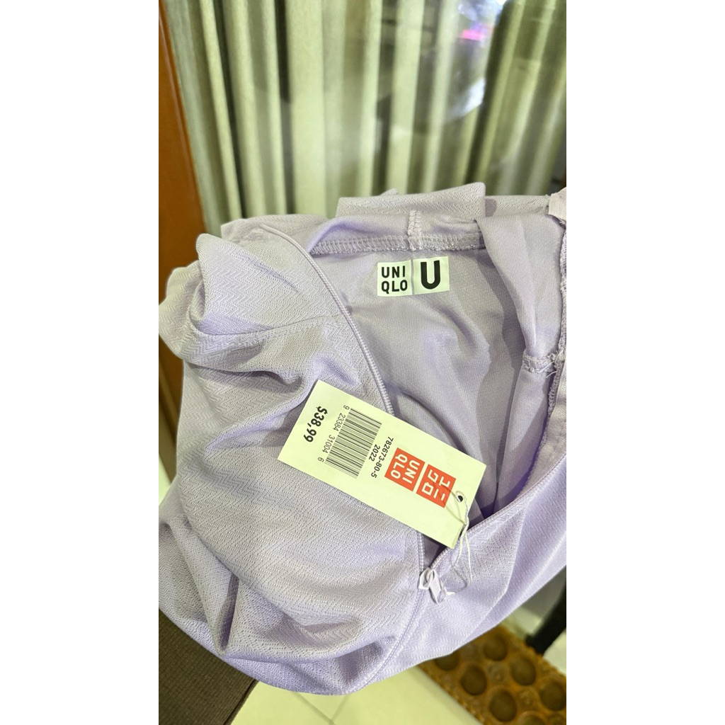 JAKET OLAHRAGA UNISEX BRAND UNIQLO