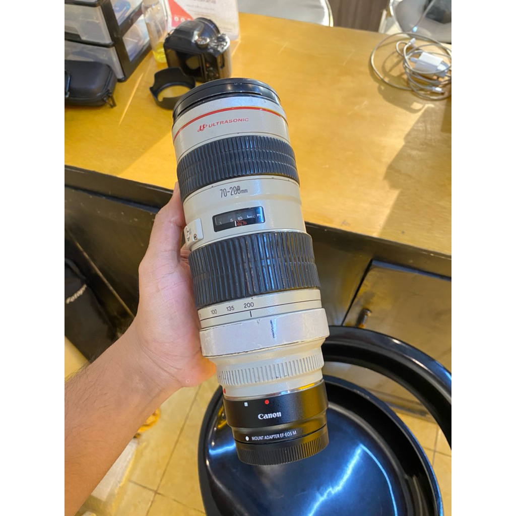 LENSA TELE CANON 70-200MM F2.8 NON IS - LENSA TELE CANON 70-200MM F2.8 NON IS