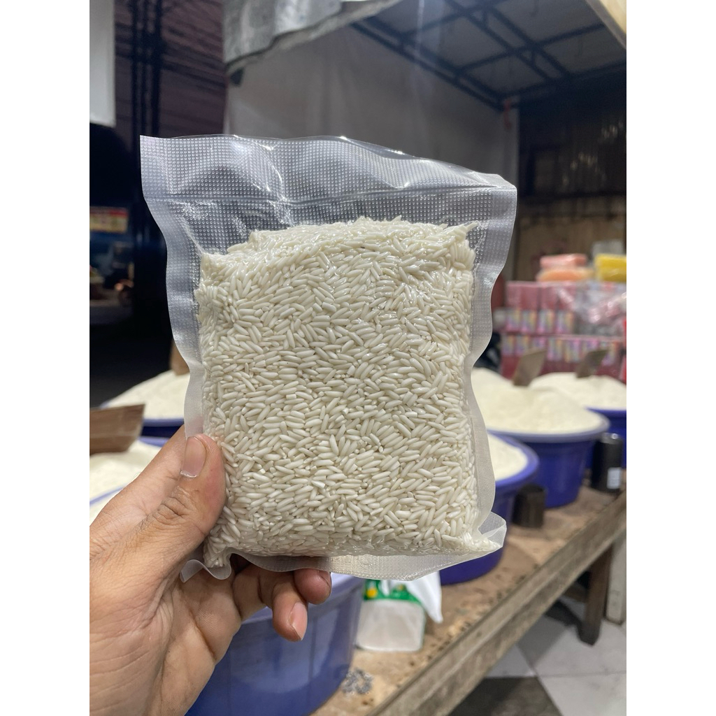 

KETAN PARIS SETENGAH LITER